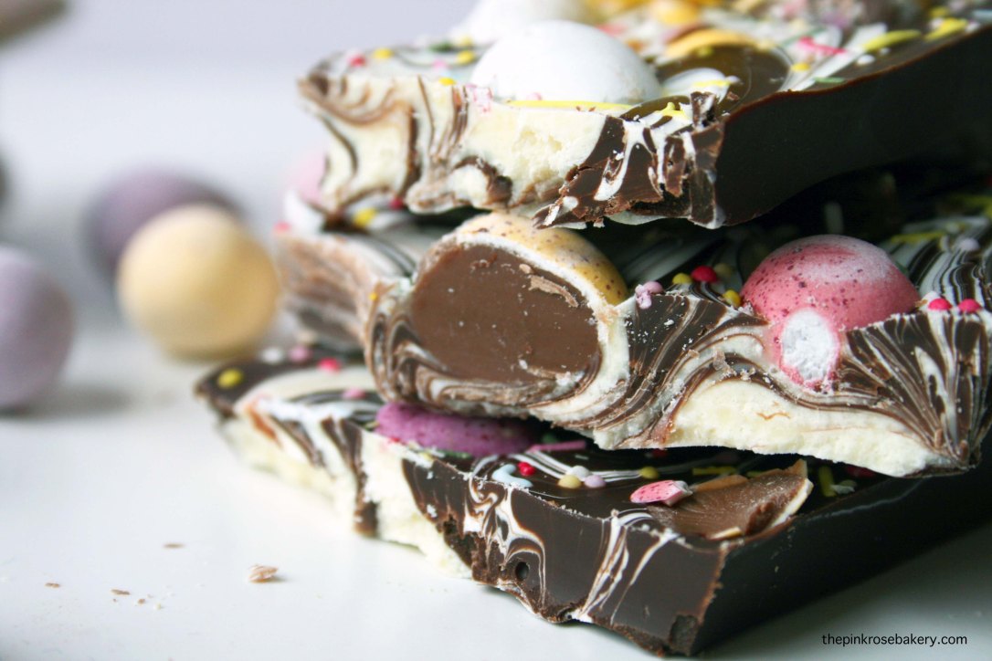 Mini Egg Easter Bark - easy to make and even easier to eat! | the pink rose bakery