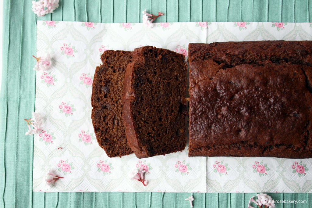 Gingerbread - gluten free & dairy free | The Pink Rose Bakery