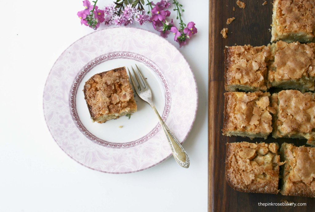 Maple Macadamia Blondies {gluten-free} | The Pink Rose Bakery