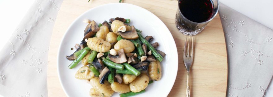 Green Bean & Mushroom Gnocchi {gluten free & dairy free} | The Pink Rose Bakery