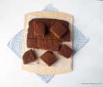 Parkin, a spiced cake eaten on Guy Fawkes Night/Bonfire Night {gluten free} | The Pink Rose Bakery